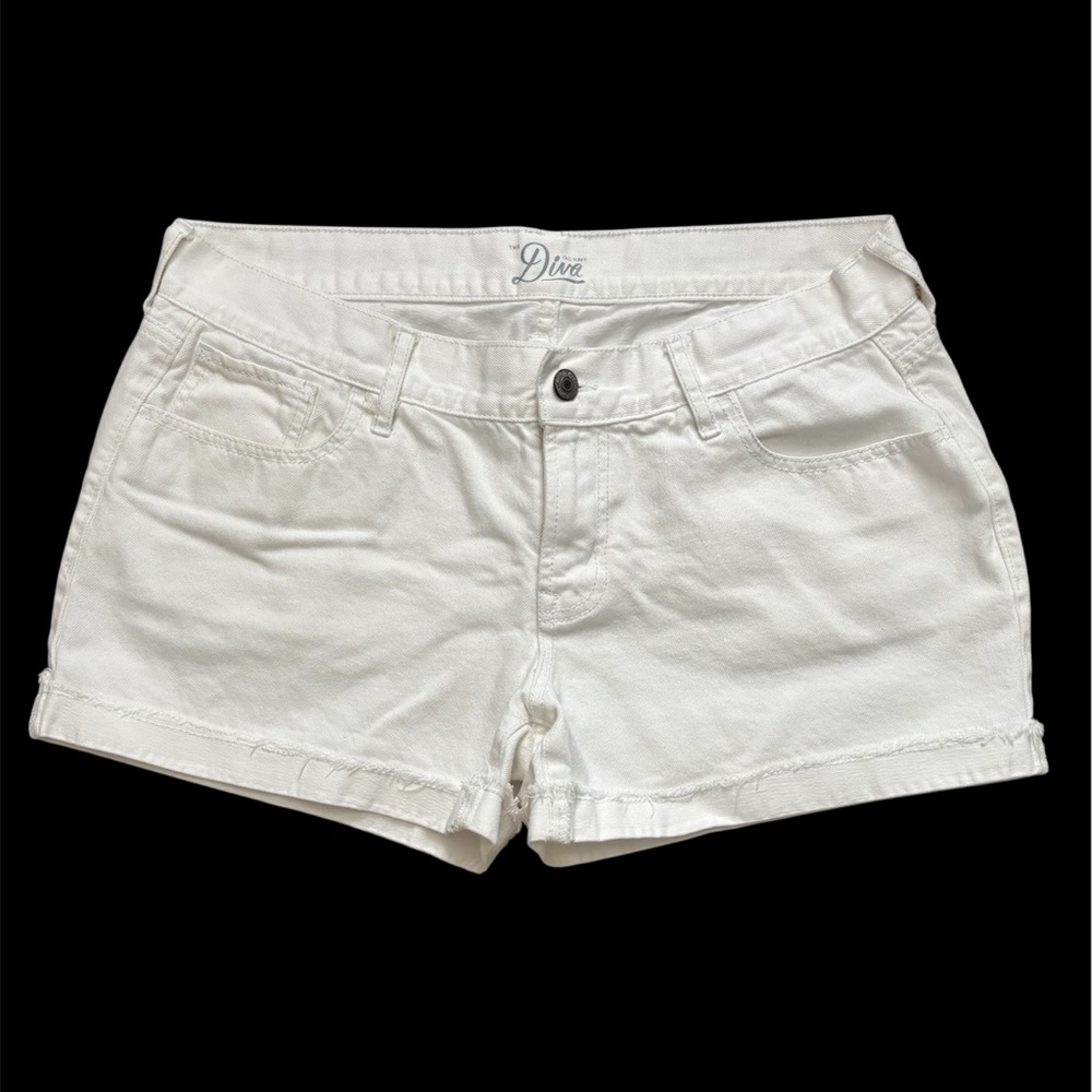Women’s Old Navy White Jean Shorts. Size 10